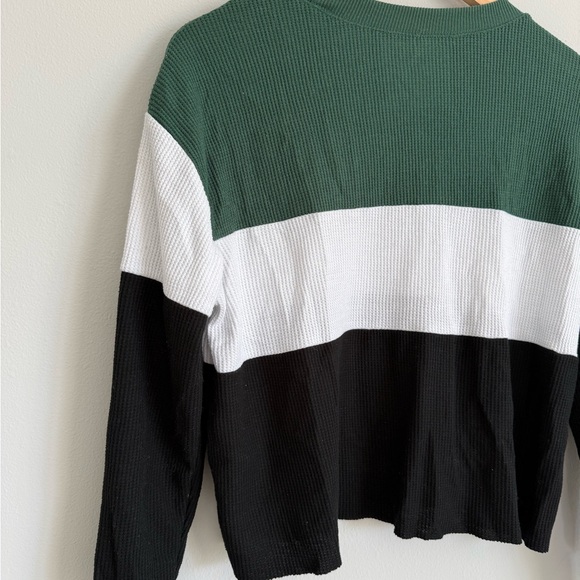 Hollister Boyfriend Waffle Knit Tee - Picture 5 of 7